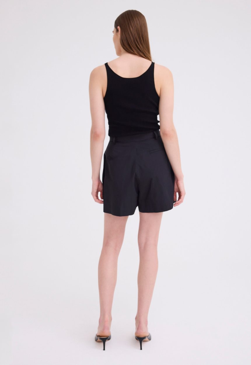 Jac + Jack Nigel Cotton Short - Black